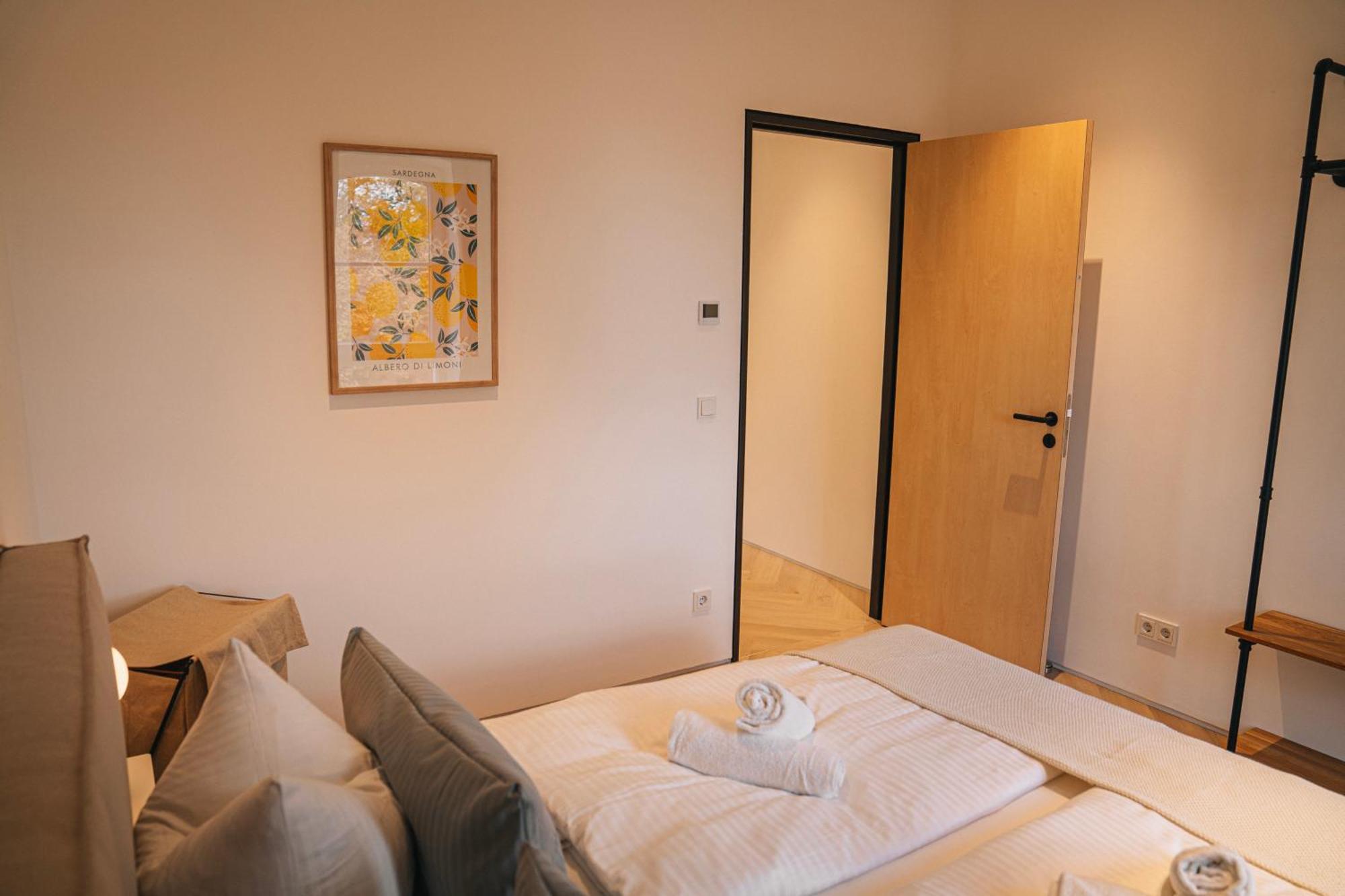 Apartment Rr - Penthouse - Luxe 105 Qm - - Wifi *