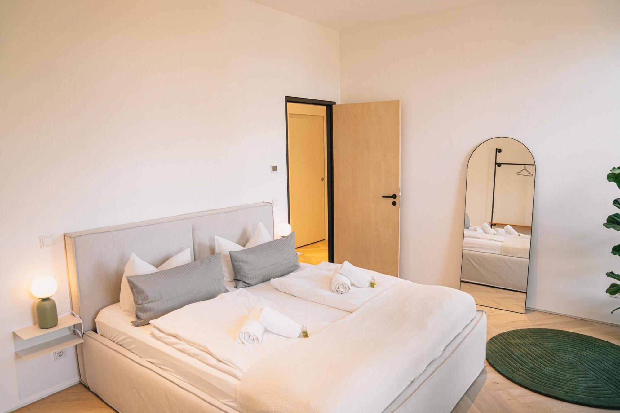 Apartment Rr - Penthouse - Luxe 105 Qm - - Wifi Magdeburg